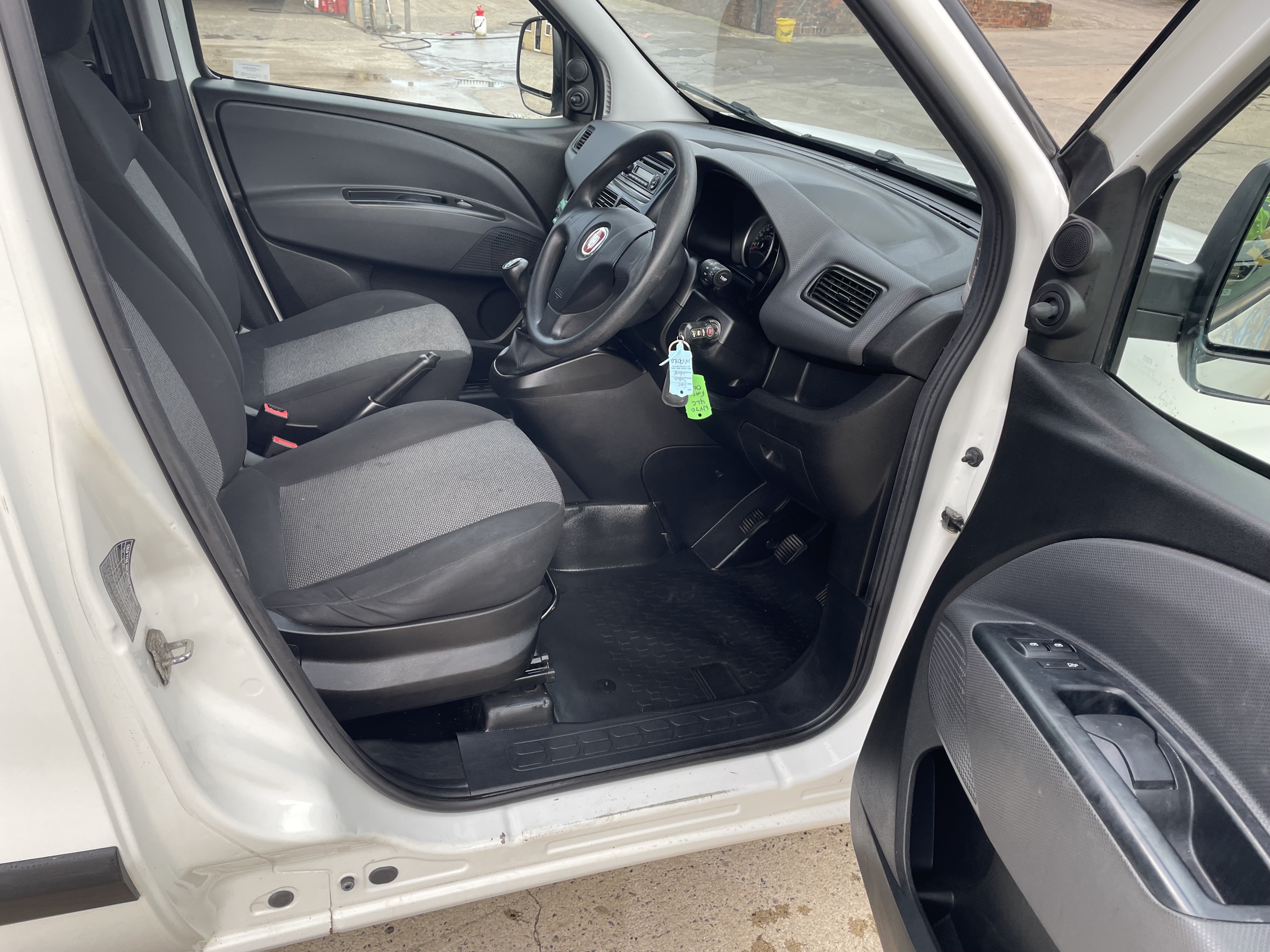 2020 70 FIAT DOBLO PROFESSIONAL VAN ONLY 59000 miles