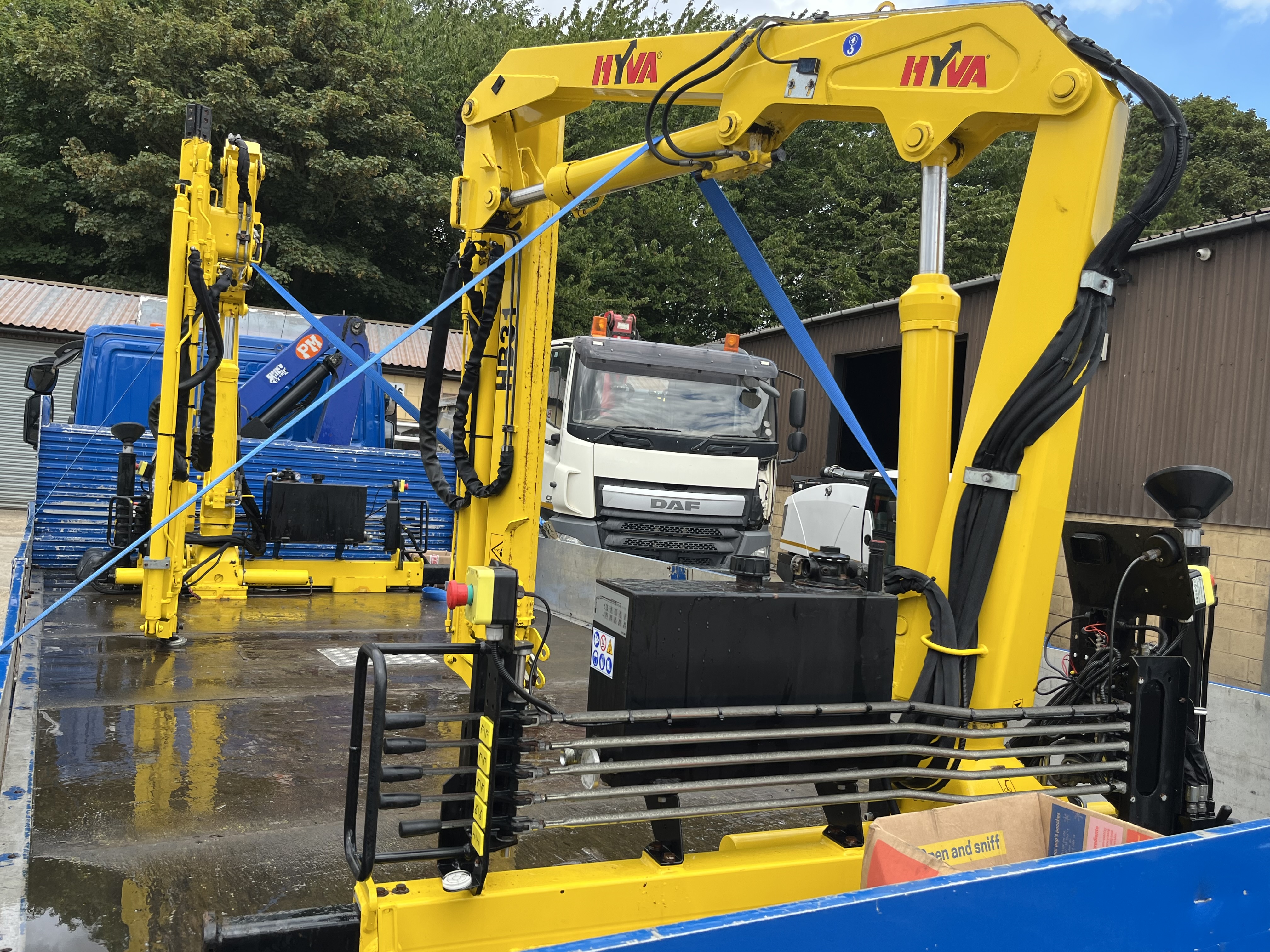 2019 HYVA HB 31 CRANE 3 EXTENSIONS GOOD CONDITION 