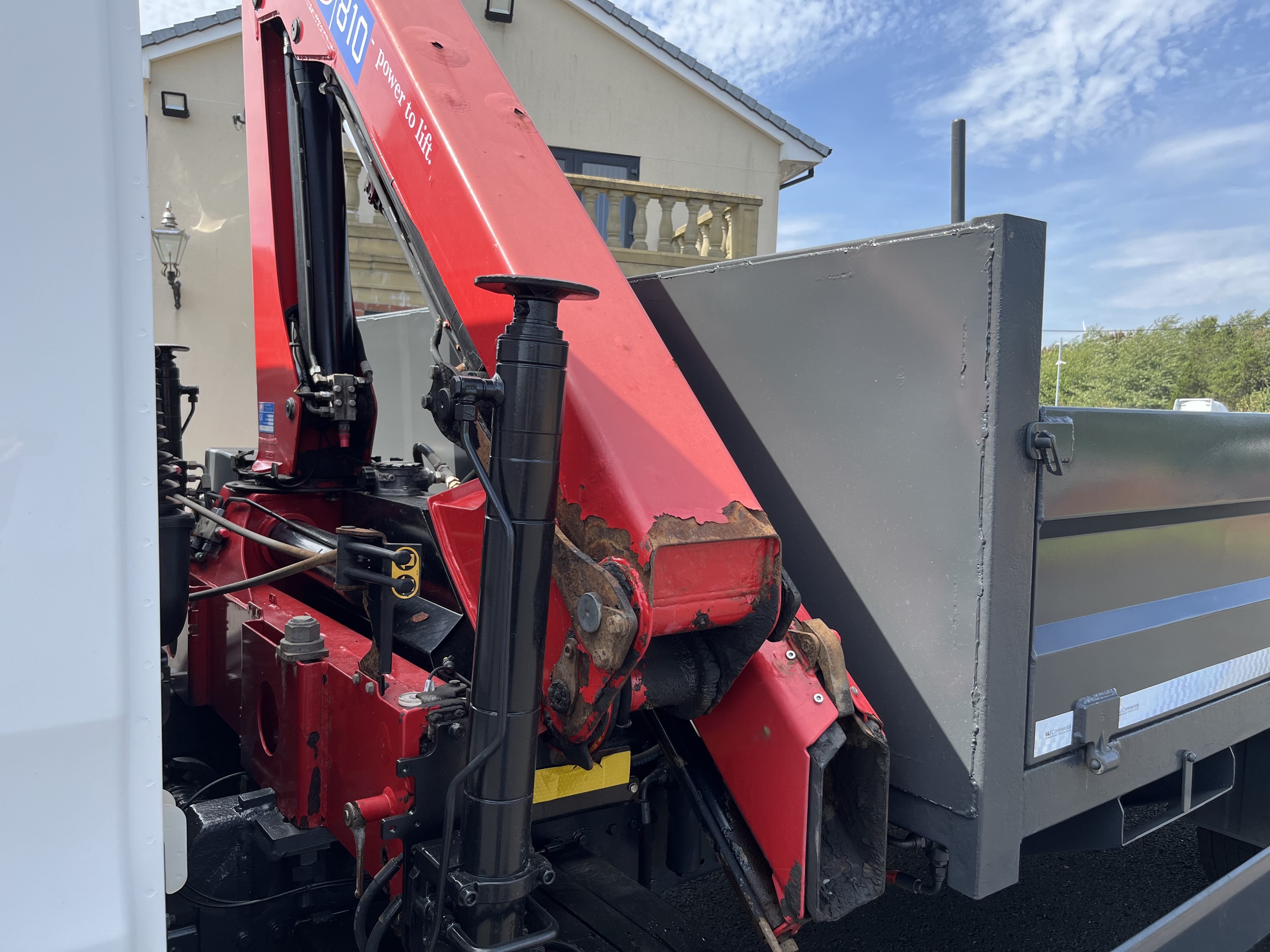 2017 67 MAN TGL 12 ton TIPPER WITH HMF CRANE MANUAL TRANSMISSION 