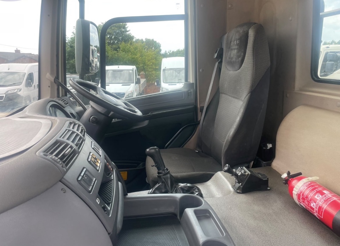 66 DAF CF 85.440 8X4 TIPPER GRAB PALFINGER EPSILON CRANE