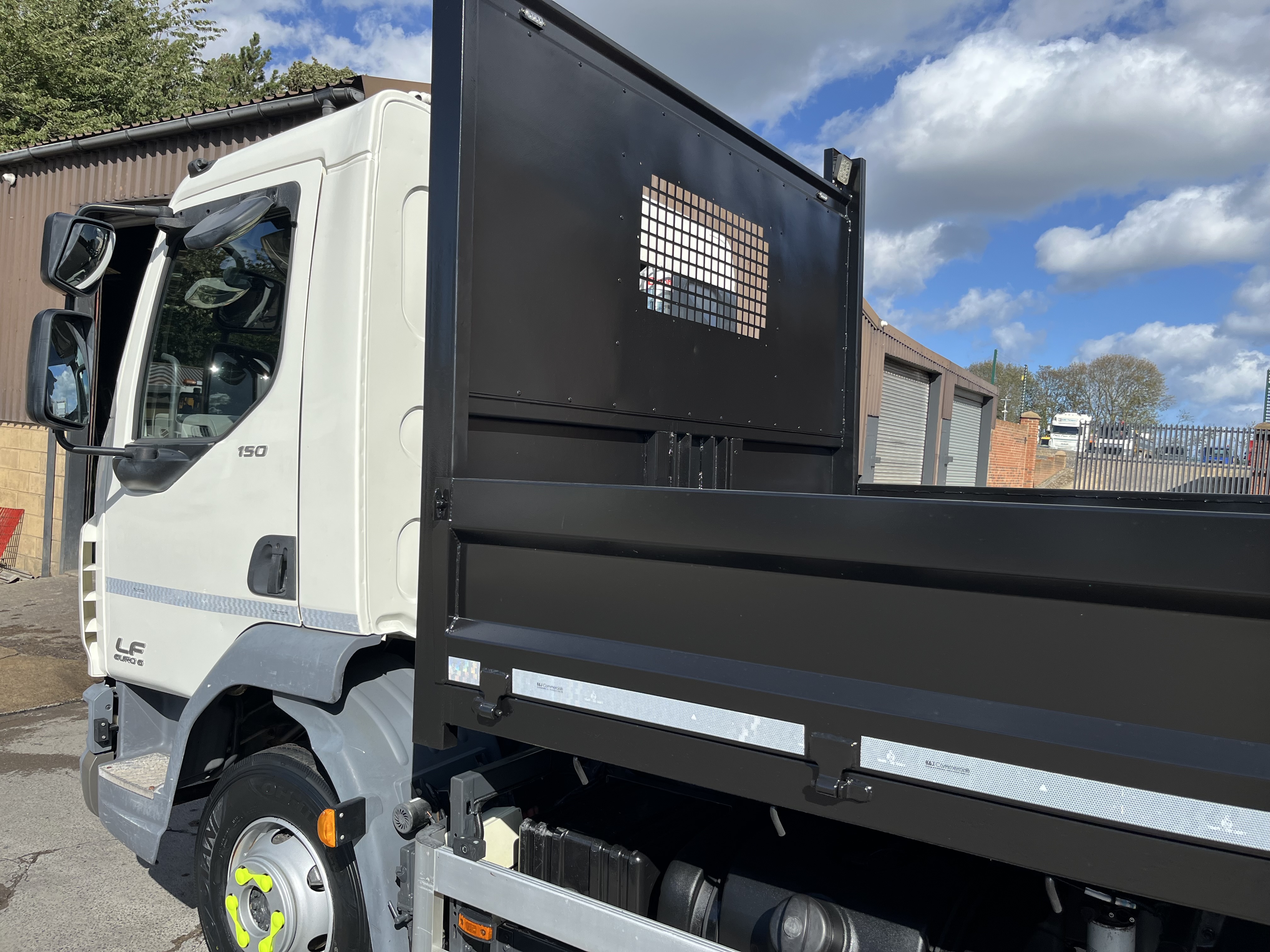 2017 67 DAF LF 45.150 7.5 ton TIPPER LOW KM