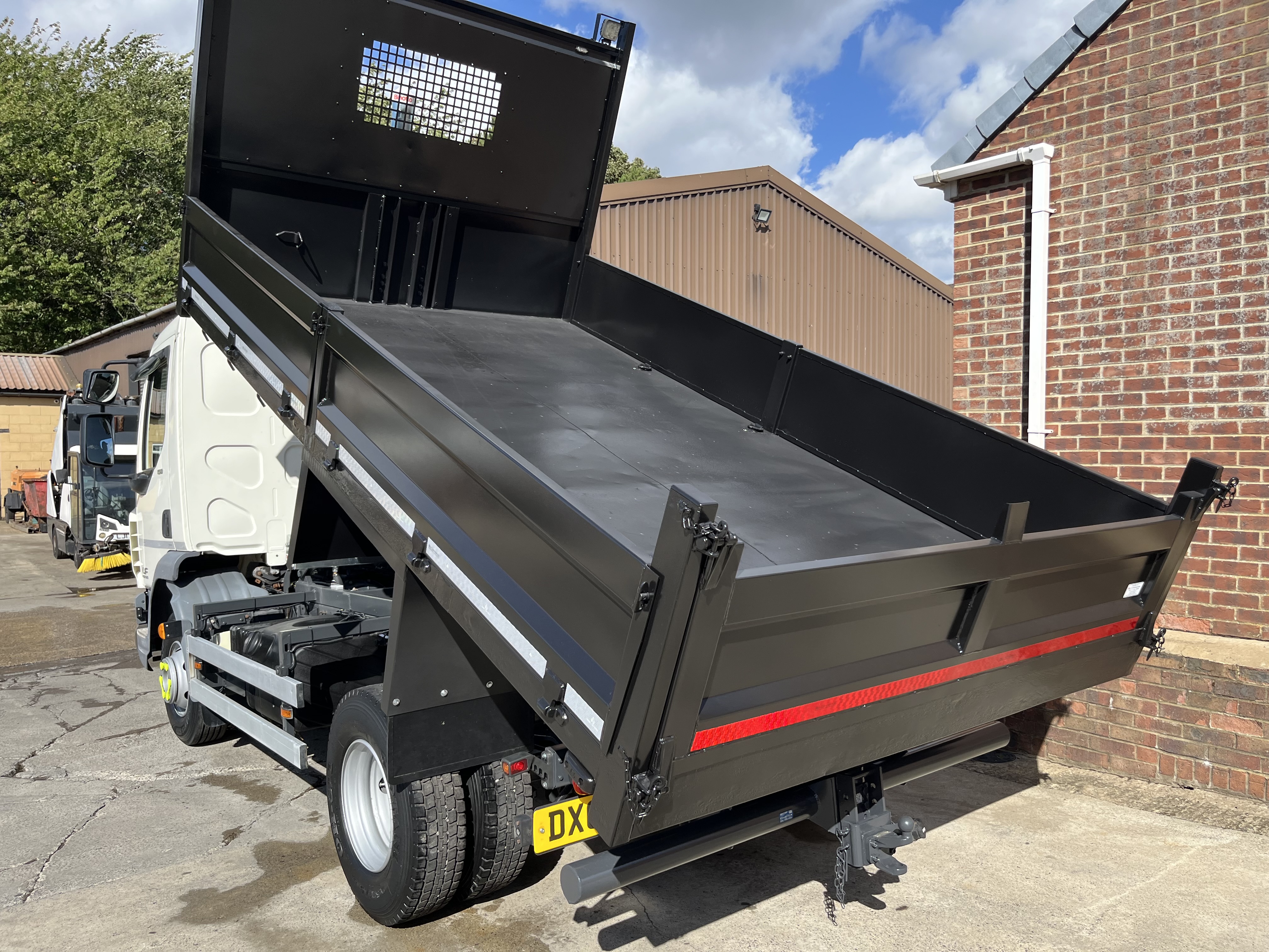 2017 67 DAF LF 45.150 7.5 ton TIPPER LOW KM