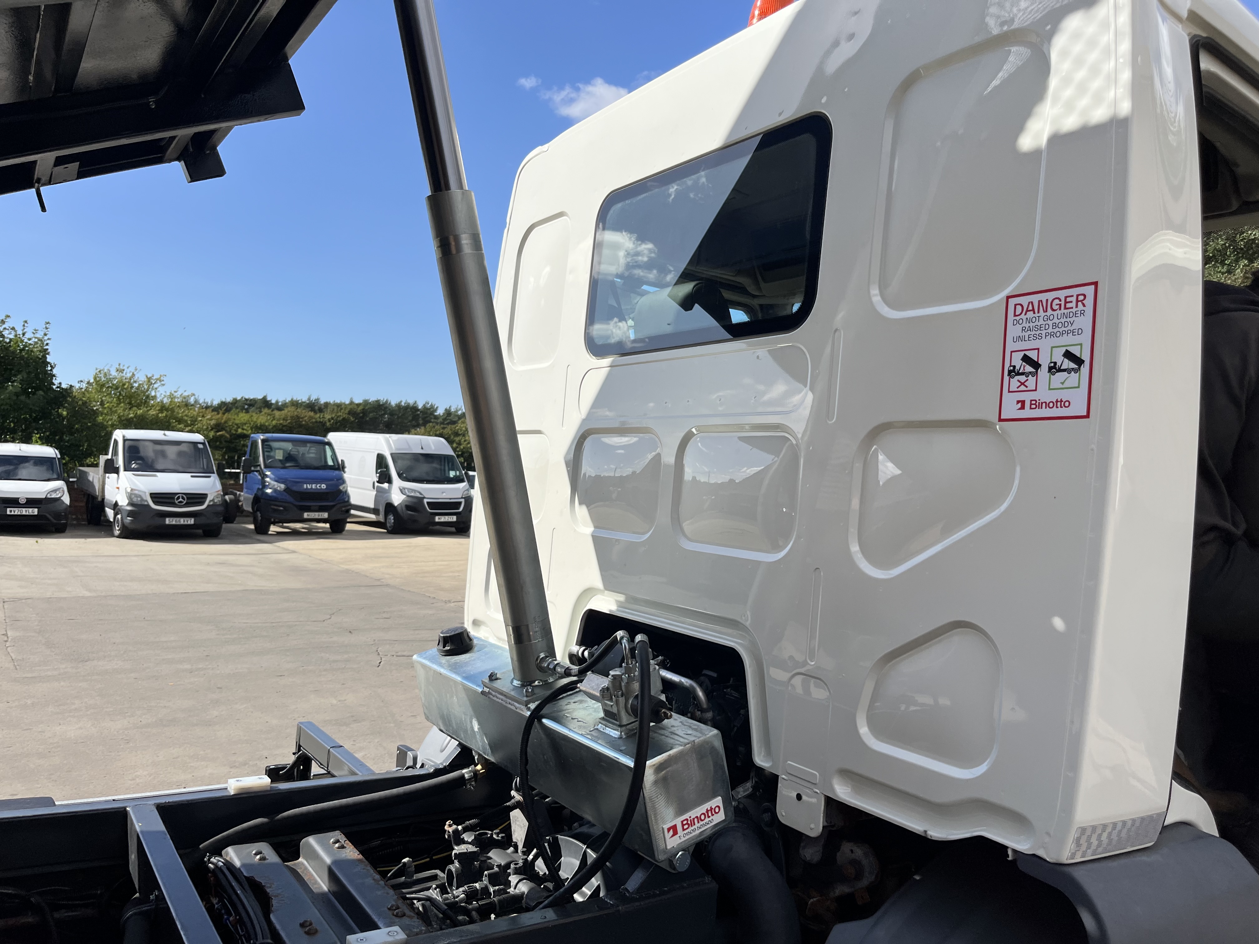 2017 67 DAF LF 45.150 7.5 ton TIPPER LOW KM